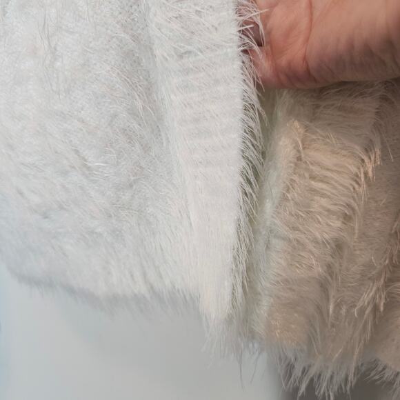 Charlie Paige NWT White Eyelash Soft Open Cropped Cardigan‎ Sweater Size L/XL - Picture 7 of 10